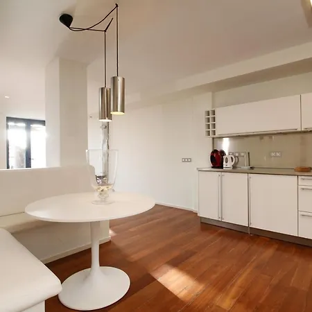 Luxury Oceanview Two Floors Beach House Il Raffinato 50mt To The Sea Lägenhet