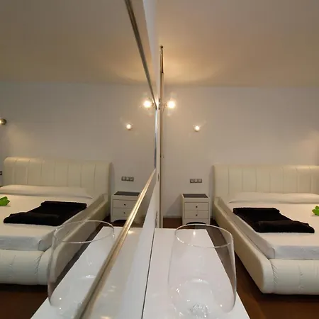 Lägenhet Luxury Oceanview Two Floors Beach House Il Raffinato 50mt To The Sea *