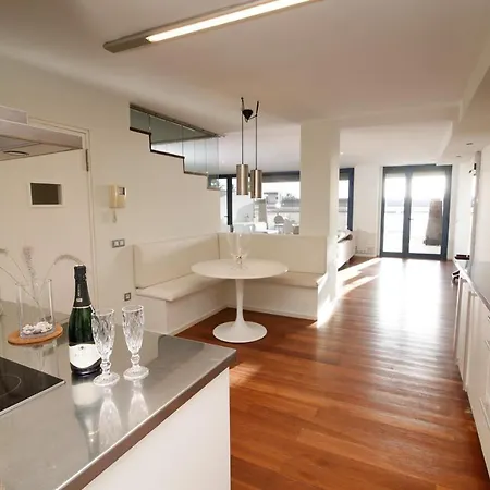 Luxury Oceanview Two Floors Beach House Il Raffinato 50mt To The Sea Lägenhet